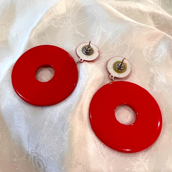 Vintage | Mod Red dot drop earring inflated - Picture 3 of 3